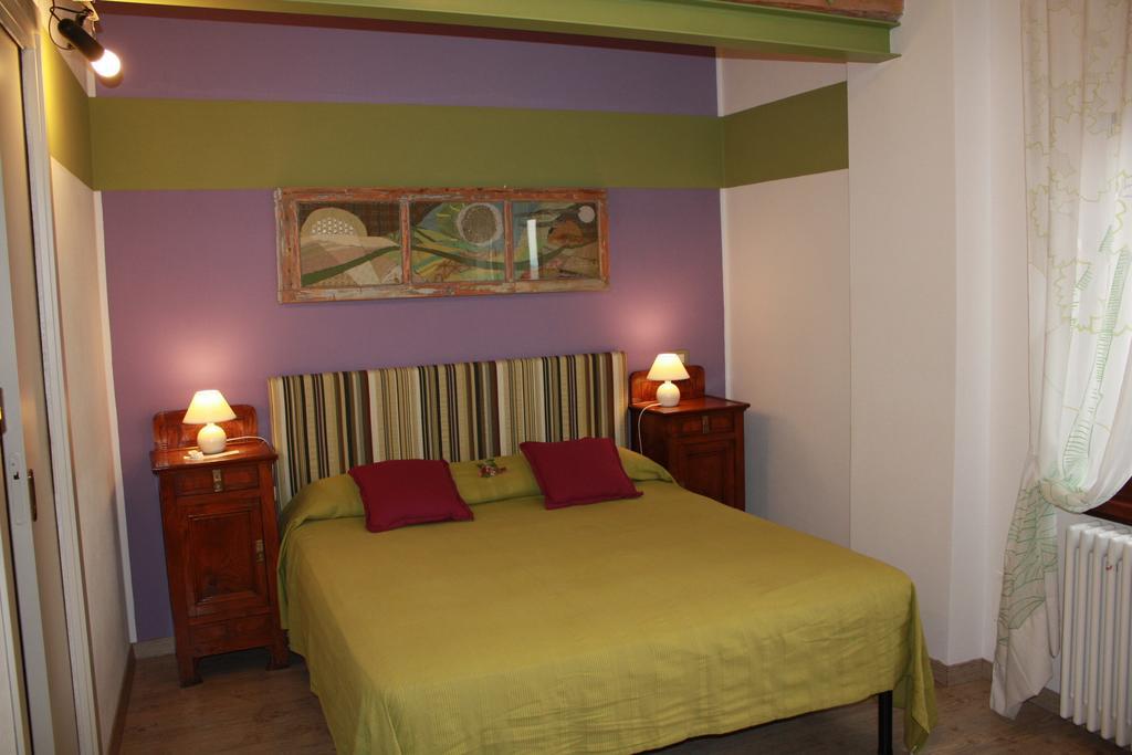 B&B Di Spineto Villaromagnano Rum bild